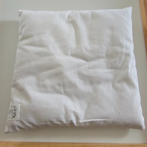 Authentic Dior Holiday Box and Pillow - Picture 6 of 7